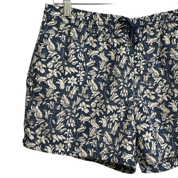 Club Monaco Swim Trunks Men's Size M Floral Print Blue White Beige Elastic Waist - Picture 2 of 15